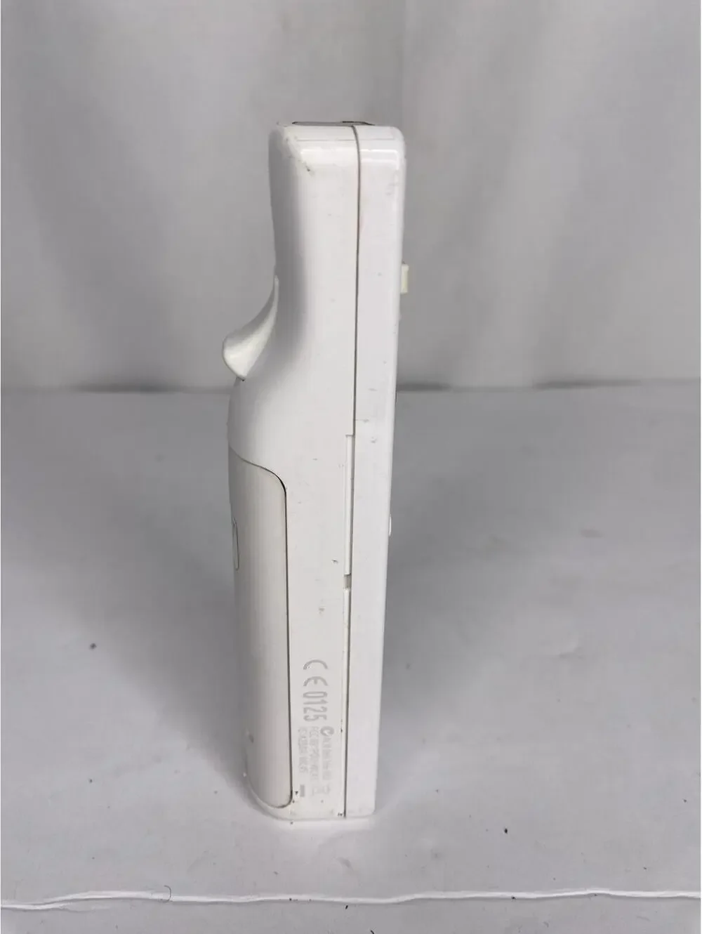 Official OEM Original Nintendo Wii & U Remote Wiimote Controller White RVL-003
